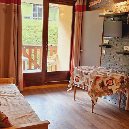 Appart. 2p Avec Balcon, Proche Pistes Et Commerces - Fr-1-755-8