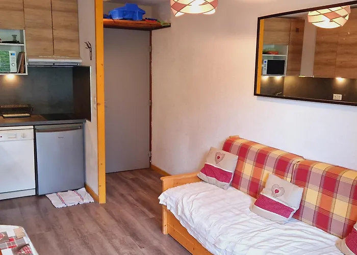 Апартаменты Appart. 2p Avec Balcon, Proche Pistes Et Commerces - Fr-1-755-8 *